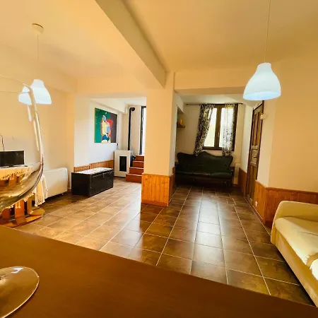 아파트 A Place To Be! Casa Vacanza Nel Parco Della Majella, Sulmona Badia Morronese