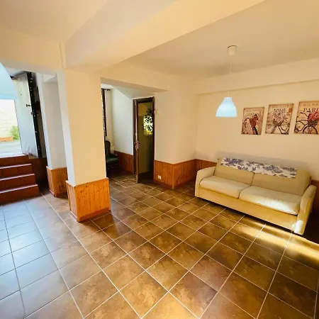 아파트 A Place To Be! Casa Vacanza Nel Parco Della Majella, Sulmona Badia Morronese